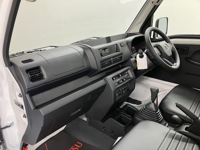 ハイゼットトラックスタンダード　農用スペシャルエアコン　パワステ　ＡＢＳ　運転席エアバック　ＡＭ・ＦＭラジオ　作業灯　４枚リーフスプリング　４ＷＤ・５ＭＴ車（愛媛県）の中古車