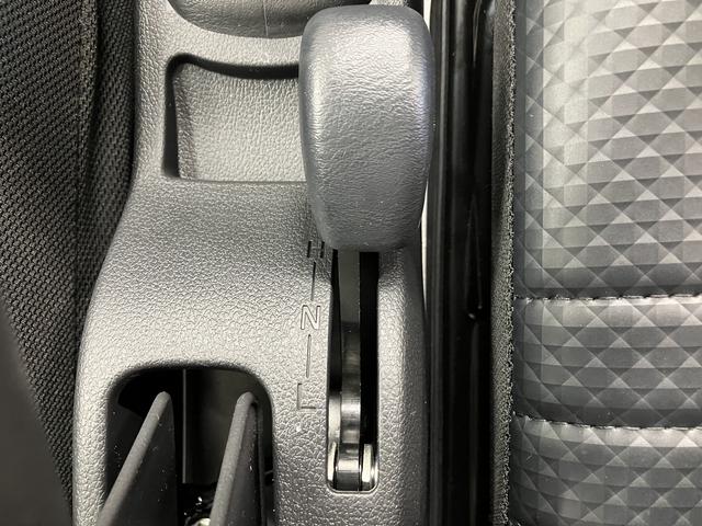 ハイゼットトラックスタンダード　農用スペシャルエアコン　パワステ　ＡＢＳ　運転席エアバック　ＡＭ・ＦＭラジオ　作業灯　４枚リーフスプリング　４ＷＤ・５ＭＴ車（愛媛県）の中古車