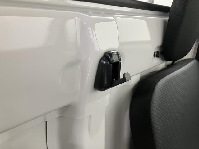 ハイゼットトラックスタンダード　農用スペシャルエアコン　パワステ　ＡＢＳ　運転席エアバック　ＡＭ・ＦＭラジオ　作業灯　４枚リーフスプリング　４ＷＤ・５ＭＴ車（愛媛県）の中古車