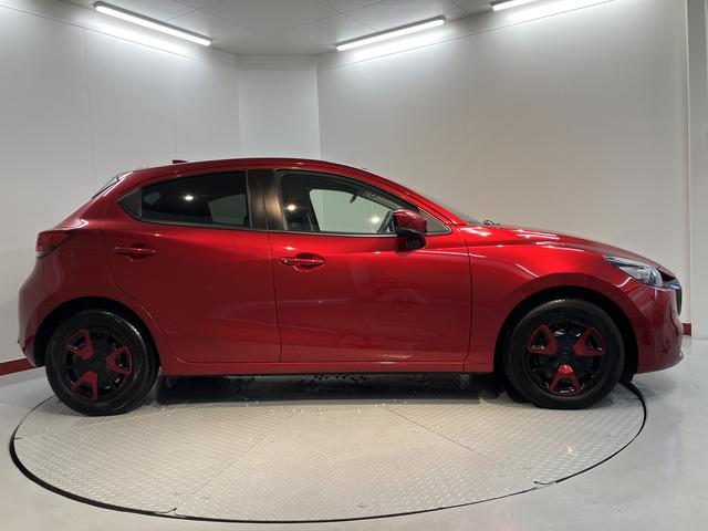 ＭＡＺＤＡ２１５　ＢＤ純正ナビ　パノラマモニター　プッシュスタート　　ＬＥＤヘッドライト　アダプティブヘッドライトオートエアコン　前後ドライブレコーダー　アイドリングストップ（愛媛県）の中古車