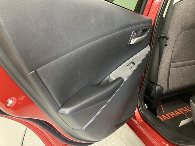 ＭＡＺＤＡ２１５　ＢＤ純正ナビ　パノラマモニター　プッシュスタート　　ＬＥＤヘッドライト　アダプティブヘッドライトオートエアコン　前後ドライブレコーダー　アイドリングストップ（愛媛県）の中古車