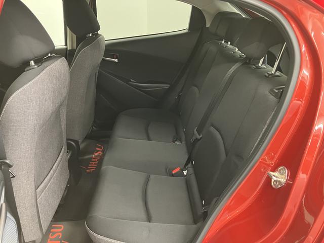 ＭＡＺＤＡ２１５　ＢＤ純正ナビ　パノラマモニター　プッシュスタート　　ＬＥＤヘッドライト　アダプティブヘッドライトオートエアコン　前後ドライブレコーダー　アイドリングストップ（愛媛県）の中古車