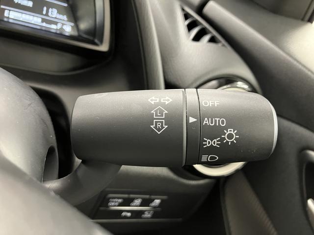 ＭＡＺＤＡ２１５　ＢＤ純正ナビ　パノラマモニター　プッシュスタート　　ＬＥＤヘッドライト　アダプティブヘッドライトオートエアコン　前後ドライブレコーダー　アイドリングストップ（愛媛県）の中古車