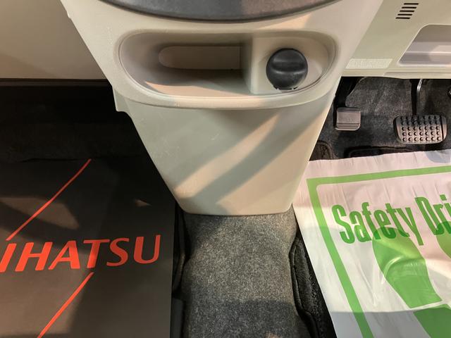 タントＸ　ＳＡ純正ナビ　バックカメラ　ワンセグＴＶ　ＣＤ　ＵＳＢ　左側電動スライドドア　オートライト　プッシュスタート　アイドリングストップ　ベンチシート　キーフリーシステム　電動格納ドアミラー（愛媛県）の中古車