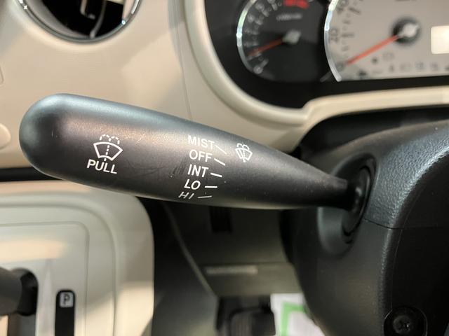 ミラココアココアプラスＸスペシャルコーデ２ＷＤ　ベンチシート　アイドリングストップ車　ハロゲンヘッドライト　フロントフォグランプ　盗難防止装置　オートエアコン　ＣＤ　ＡＵＸ（愛媛県）の中古車