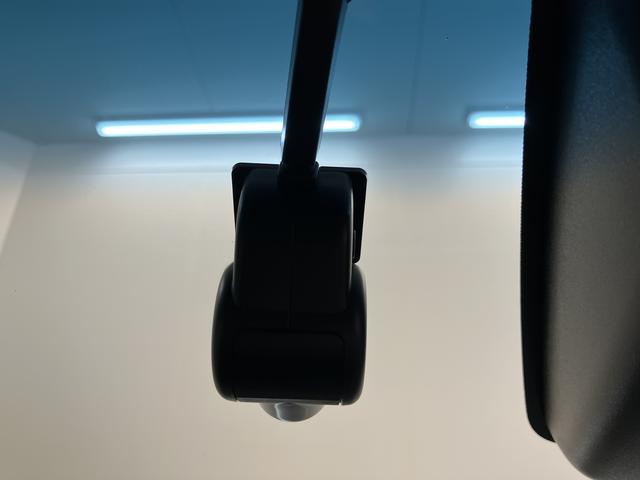 ムーヴカスタム　Ｘ　ＶＳ　ＳＡIII純正ナビ　パノラマモニター　フルセグＴＶ　ＣＤ　ＤＶＤ　Ｂｌｕｅｔｏｏｔｈ　運転席シートヒーター　オートライト　ＬＥＤヘッドライト　ベンチシート　プッシュスタート　アイドリングストップ　キーフリー（愛媛県）の中古車