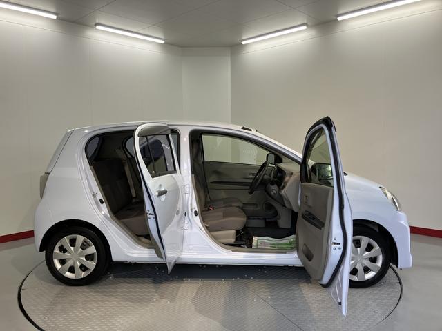 ミライースＬ　ＳＡ２ＷＤ　ＣＶＴ車　ＣＤ　アイドリングストップ　マニュアルエアコン　パワステ　パワーウインドウ　キーレスエントリー　運転席エアバッグ　助手席エアバッグ（愛媛県）の中古車