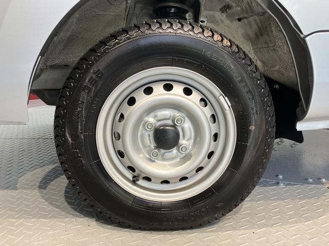 ハイゼットトラックジャンボＳＡIIIｔ４ＷＤ　スマートアシスト　コーナーセンサー　オートライト　ＬＥＤヘッドライト　荷台作業灯　ＥＴＣ車載器　純正ナビ　フルセグＴＶ　ＣＤ　ＤＶＤ　ＵＳＢ　Ｂｌｕｅｔｏｏｔｈ　ナビ連動ドライブレコーダー（愛媛県）の中古車