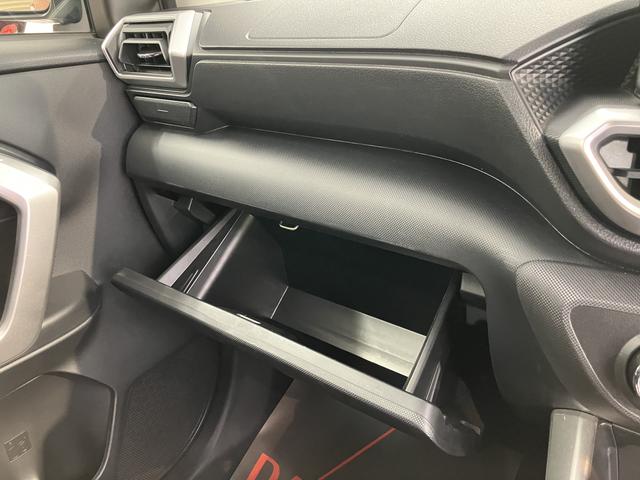 ロッキープレミアムＧ　ＨＥＶ純正ナビ　バックカメラ　フルセグＴＶ　ＣＤ　ＤＶＤ　ＵＳＢ　Ｂｌｕｅｔｏｏｔｈ　ドラレコ　前席シートヒーター　オートライト　ＬＥＤヘッドライト　障害物センサー　プッシュスタート　電動パーキング（愛媛県）の中古車