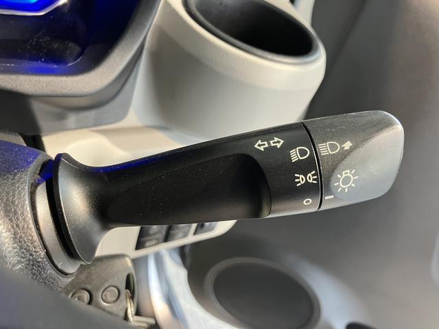ミライースＸ　ＳＡIII２ＷＤ　ＣＶＴ　キーレスエントリー　ＣＤ　ＬＥＤヘッドライト　ＳＡＩＩＩ　エアコン　パワステ　パワーウィンドウ　ＡＢＳ　エアバッグ　電動格納ミラー　アイドリングストップ（愛媛県）の中古車