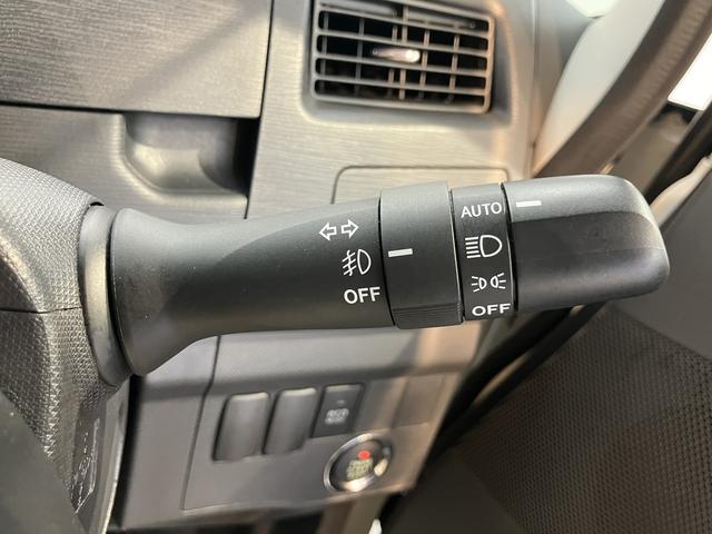 ムーヴカスタム　ＲＳ２ＷＤ　プッシュスタート　ベンチシート　オートライト　ＨＩＤヘッドライト　フロントフォグランプ　　バックカメラ装着車　Aftermarketドライブレコーダー（愛媛県）の中古車
