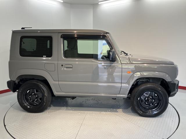 ジムニーＸＬ４ＷＤ　５ＭＴ車　純正ナビ　フルセグＴＶ　ＣＤ　ＤＶＤ　ＵＳＢ　Ｂｌｕｅｔｏｏｔｈ　ＥＴＣ　社外ドライブレコーダー　プッシュスタート　前席シートヒーター　フォグランプ（愛媛県）の中古車