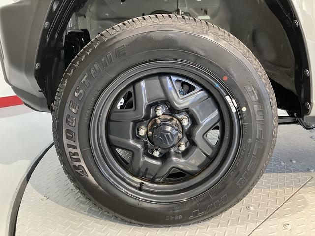 ジムニーＸＬ４ＷＤ　５ＭＴ車　純正ナビ　フルセグＴＶ　ＣＤ　ＤＶＤ　ＵＳＢ　Ｂｌｕｅｔｏｏｔｈ　ＥＴＣ　社外ドライブレコーダー　プッシュスタート　前席シートヒーター　フォグランプ（愛媛県）の中古車