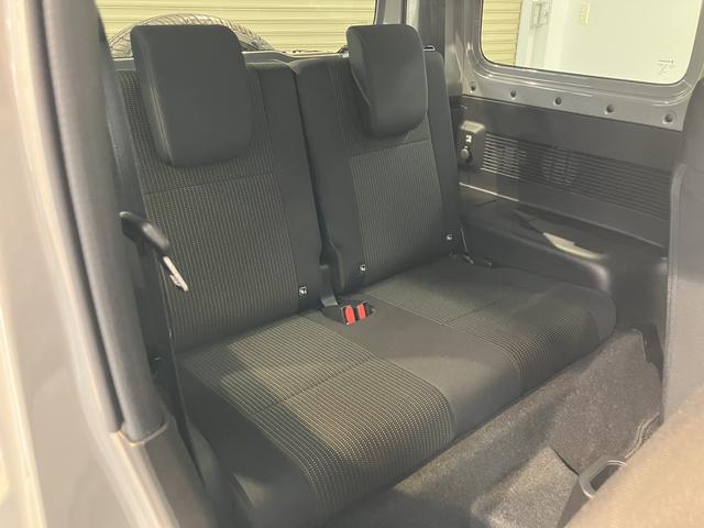 ジムニーＸＬ４ＷＤ　５ＭＴ車　純正ナビ　フルセグＴＶ　ＣＤ　ＤＶＤ　ＵＳＢ　Ｂｌｕｅｔｏｏｔｈ　ＥＴＣ　社外ドライブレコーダー　プッシュスタート　前席シートヒーター　フォグランプ（愛媛県）の中古車