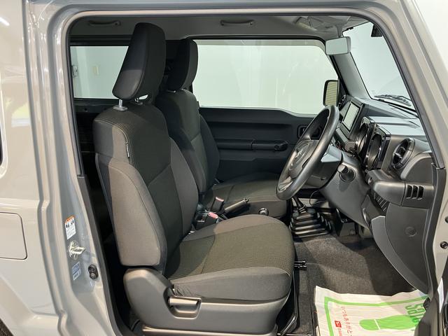 ジムニーＸＬ４ＷＤ　５ＭＴ車　純正ナビ　フルセグＴＶ　ＣＤ　ＤＶＤ　ＵＳＢ　Ｂｌｕｅｔｏｏｔｈ　ＥＴＣ　社外ドライブレコーダー　プッシュスタート　前席シートヒーター　フォグランプ（愛媛県）の中古車