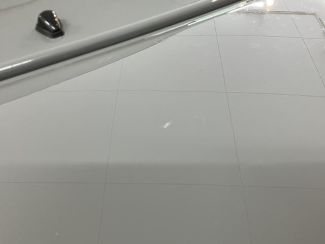 ジムニーＸＬ４ＷＤ　５ＭＴ車　純正ナビ　フルセグＴＶ　ＣＤ　ＤＶＤ　ＵＳＢ　Ｂｌｕｅｔｏｏｔｈ　ＥＴＣ　社外ドライブレコーダー　プッシュスタート　前席シートヒーター　フォグランプ（愛媛県）の中古車