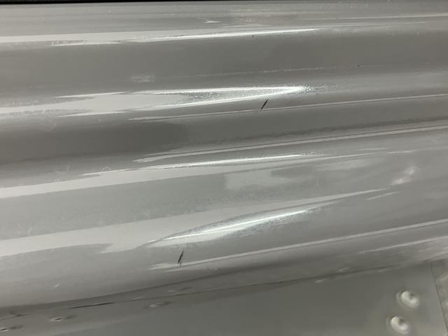 ジムニーＸＬ４ＷＤ　５ＭＴ車　純正ナビ　フルセグＴＶ　ＣＤ　ＤＶＤ　ＵＳＢ　Ｂｌｕｅｔｏｏｔｈ　ＥＴＣ　社外ドライブレコーダー　プッシュスタート　前席シートヒーター　フォグランプ（愛媛県）の中古車