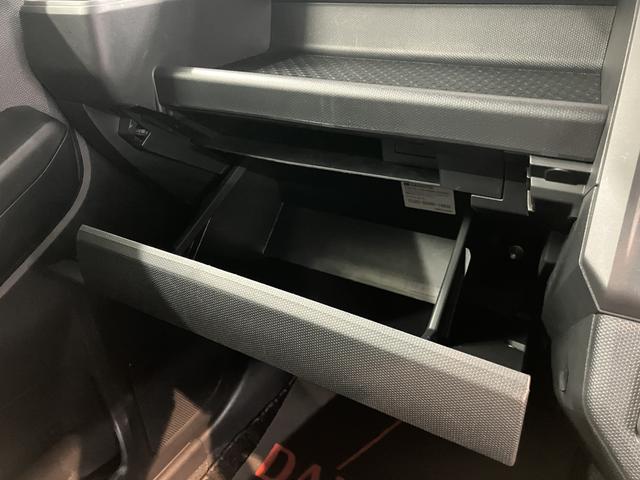 タフトＧ　ダーククロムベンチャー２ＷＤ　プッシュスタート　オートライト　オートマチックハイビーム　電動パーキングブレーキ　オートブレーキホールド　運転席・助手席シートヒーター　ＬＥＤヘッドライト　フロントフォグランプ（愛媛県）の中古車