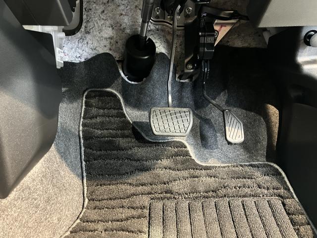 タフトＧ　ダーククロムベンチャー２ＷＤ　プッシュスタート　オートライト　オートマチックハイビーム　電動パーキングブレーキ　オートブレーキホールド　運転席・助手席シートヒーター　ＬＥＤヘッドライト　フロントフォグランプ（愛媛県）の中古車