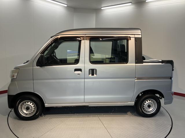 ハイゼットカーゴデッキバンＬ　ＳＡIII２ＷＤ　ＭＴ車　アイドリングストップ車　オートマチックハイビーム　ハロゲンヘッドライト　純正ＣＤデッキ（愛媛県）の中古車