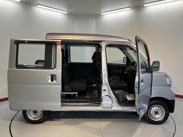 ハイゼットカーゴデッキバンＬ　ＳＡIII２ＷＤ　ＭＴ車　アイドリングストップ車　オートマチックハイビーム　ハロゲンヘッドライト　純正ＣＤデッキ（愛媛県）の中古車