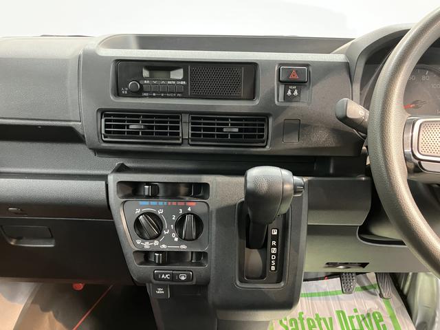 ハイゼットカーゴＤＸ２ＷＤ　ＣＶＴ　ラジオ　両側スライドドア　ＥＴＣ　エアコン　パワステ　パワーウィンドウ　ＡＢＳ　エアバッグ　キーレスエントリー（愛媛県）の中古車