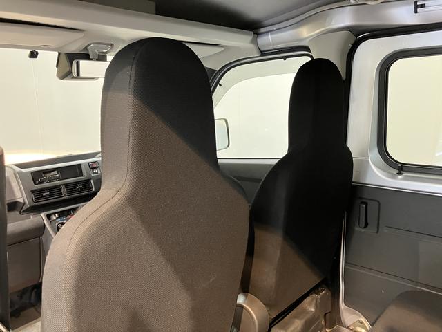 ハイゼットカーゴＤＸ２ＷＤ　ＣＶＴ　ラジオ　両側スライドドア　ＥＴＣ　エアコン　パワステ　パワーウィンドウ　ＡＢＳ　エアバッグ　キーレスエントリー（愛媛県）の中古車