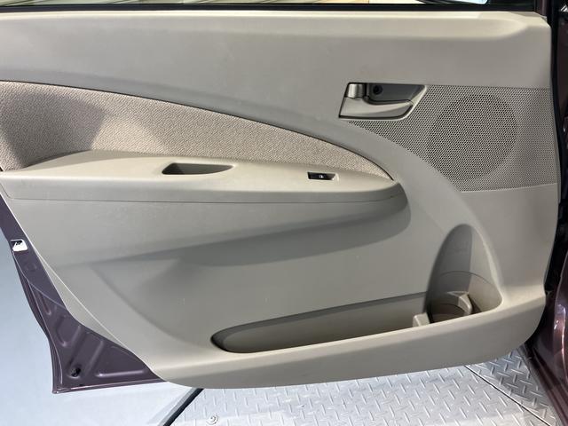 ムーヴＬ　ＳＡ２ＷＤ　ＣＶＴ車　社外ナビ　フルセグＴＶ　ＣＤ　ＤＶＤ　ＵＳＢ　ＥＴＣ　キーレスエントリー　電動格納ドアミラー　ベンチシート　アイドリングストップ　衝突被害軽減システム（愛媛県）の中古車