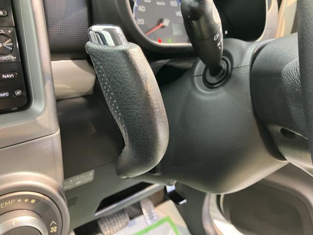 ムーヴコンテカスタム　ＲＳ純正ナビ　ＣＤ　ＤＶＤ　ＵＳＢ　Ｂｌｕｅｔｏｏｔｈ　ベンチシート　ディスチャージヘッドライト　キーフリーシステム　電動格納ドアミラー　オートエアコン　パワステ　パワーウインドウ（愛媛県）の中古車