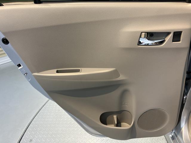 ミライースＧ　ＳＡ純正ナビ　バックカメラ　フルセグＴＶ　ＣＤ　ＤＶＤ　ＵＳＢ　Ｂｌｕｅｔｏｏｔｈ　プッシュスタート　アイドリングストップ　キーフリーシステム　電動格納ドアミラー　オートエアコン　パワーウインドウ（愛媛県）の中古車