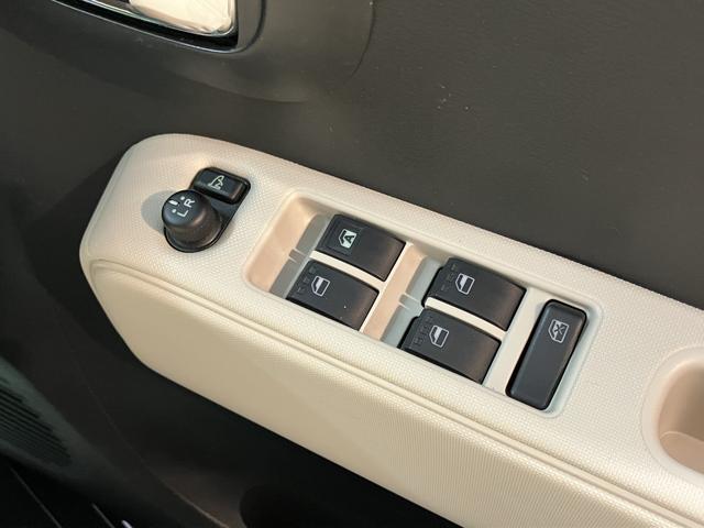 ミラココアココアプラスＸ２ＷＤ　ＣＶＴ車　ＣＤ　ＭＤ　ラジオ　ベンチシート　アイドリングストップ　キーフリーシステム　電動格納ドアミラー　オートエアコン　パワステ　パワーウインドウ（愛媛県）の中古車