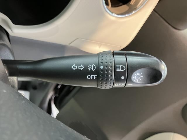 ミラココアココアプラスＸ２ＷＤ　ＣＶＴ車　ＣＤ　ＭＤ　ラジオ　ベンチシート　アイドリングストップ　キーフリーシステム　電動格納ドアミラー　オートエアコン　パワステ　パワーウインドウ（愛媛県）の中古車