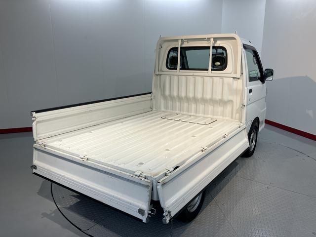 ハイゼットトラックエアコン・パワステ　スペシャル４ＷＤ　ミッション車　マニュアルエアコン　パワステ　ラジオ（愛媛県）の中古車