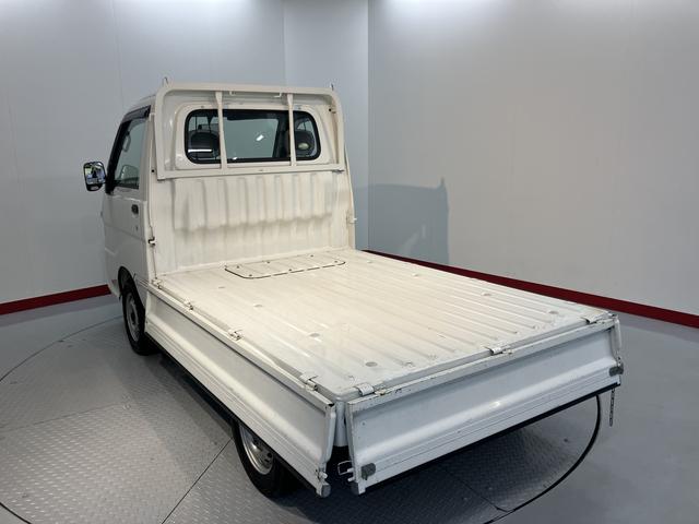 ハイゼットトラックエアコン・パワステ　スペシャル４ＷＤ　ミッション車　マニュアルエアコン　パワステ　ラジオ（愛媛県）の中古車