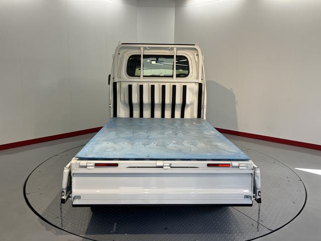 ハイゼットトラックスタンダードエアコン　パワステ　運転席エアバック　ＡＢＳ　４ＷＤ　４速オートマチック（愛媛県）の中古車