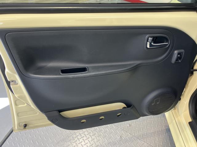 エッセカスタム２ＷＤ　ＭＴ車　ハロゲンヘッドライト　フロントフォグランプ　盗難防止装置　純正アルミホイール　ＣＤ　ＡＭ　ＦＭ（愛媛県）の中古車