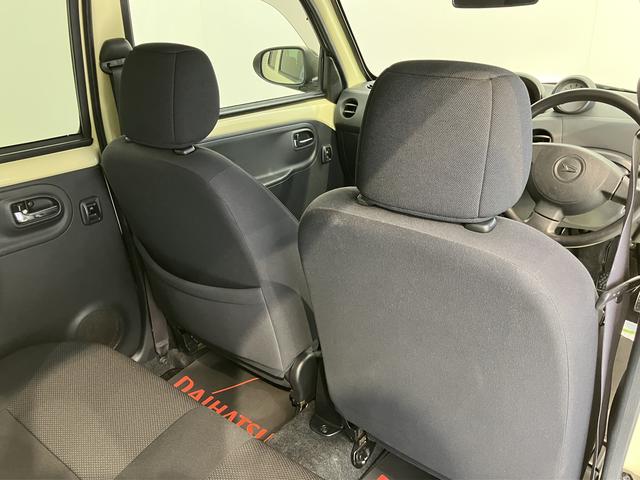 エッセカスタム２ＷＤ　ＭＴ車　ハロゲンヘッドライト　フロントフォグランプ　盗難防止装置　純正アルミホイール　ＣＤ　ＡＭ　ＦＭ（愛媛県）の中古車