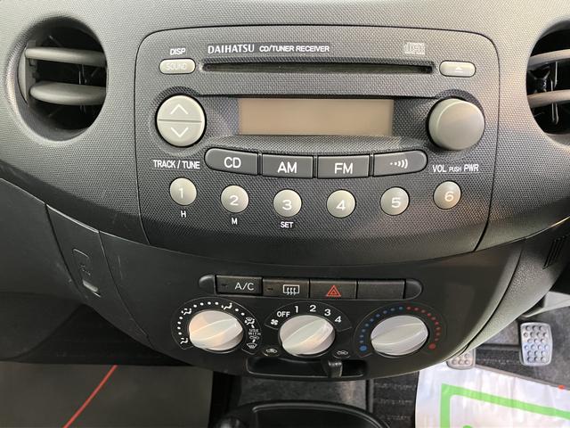 エッセカスタム２ＷＤ　ＭＴ車　ハロゲンヘッドライト　フロントフォグランプ　盗難防止装置　純正アルミホイール　ＣＤ　ＡＭ　ＦＭ（愛媛県）の中古車