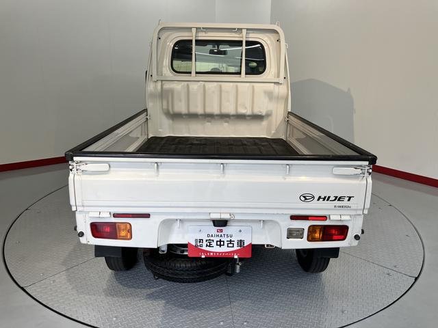ハイゼットトラックスタンダード４ＷＤ　ＭＴ車　マニュアルエアコン　パワステ　ＡＢＳ　運転席エアバッグ　ラジオ（愛媛県）の中古車