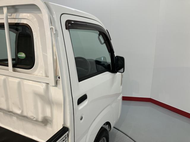 ハイゼットトラックスタンダード４ＷＤ　ＭＴ車　マニュアルエアコン　パワステ　ＡＢＳ　運転席エアバッグ　ラジオ（愛媛県）の中古車