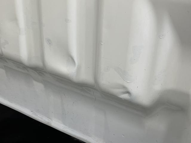 ハイゼットトラックスタンダード４ＷＤ　ＭＴ車　マニュアルエアコン　パワステ　ＡＢＳ　運転席エアバッグ　ラジオ（愛媛県）の中古車