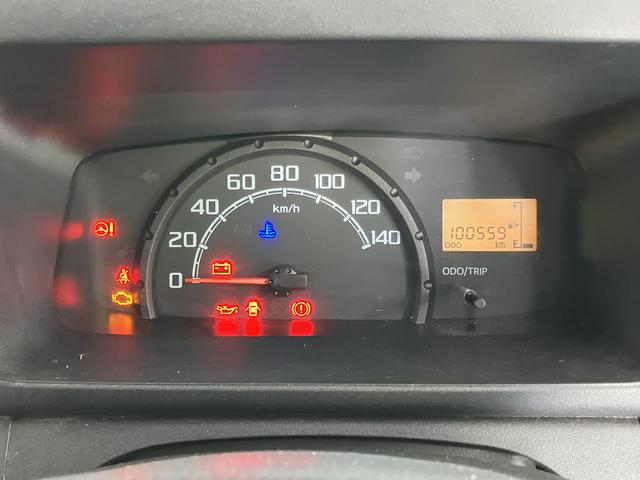 ハイゼットトラックスタンダード２ＷＤ　ＭＴ車　ラジオ　ＥＴＣ　マニュアルエアコン　パワステ　ＡＢＳ　運転席エアバッグ（愛媛県）の中古車