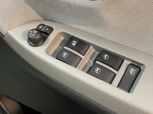 キャストアクティバＸ　ＳＡII純正ナビ　バックカメラ　フルセグＴＶ　ＣＤ　ＤＶＤ　ＵＳＢ　Ｂｌｕｅｔｏｏｔｈ　ＥＴＣ　オートライト　ベンチシート　プッシュスタート　アイドリングストップ　電動格納ドアミラー　キーフリーシステム（愛媛県）の中古車