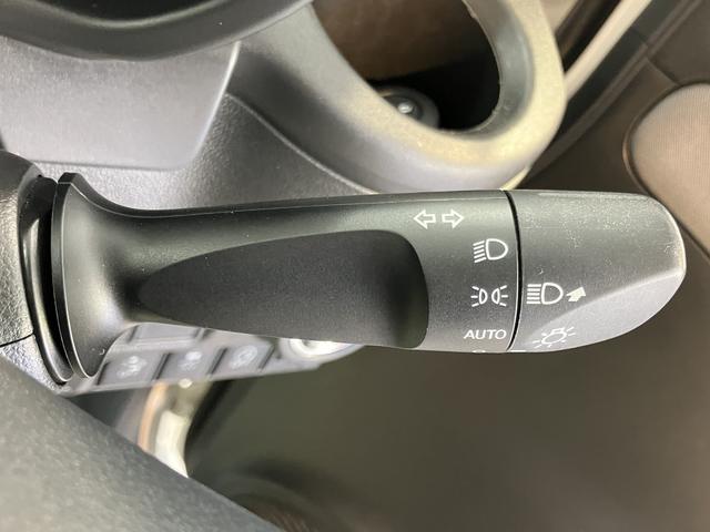 キャストアクティバＸ　ＳＡII純正ナビ　バックカメラ　フルセグＴＶ　ＣＤ　ＤＶＤ　ＵＳＢ　Ｂｌｕｅｔｏｏｔｈ　ＥＴＣ　オートライト　ベンチシート　プッシュスタート　アイドリングストップ　電動格納ドアミラー　キーフリーシステム（愛媛県）の中古車