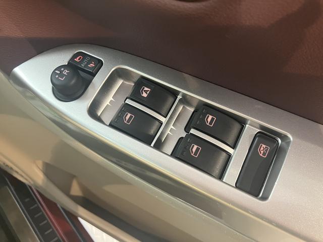 キャストスタイルＧ　ＶＳ　ＳＡIIIプッシュスタート　ベンチシート　オートライト　オートマチックハイビーム　ＬＥＤヘッドライト　フォグランプ　運転席・助手席シートヒーター　アイドリングストップ車　純正ナビ　ナビ連動ドライブレコーダー（愛媛県）の中古車