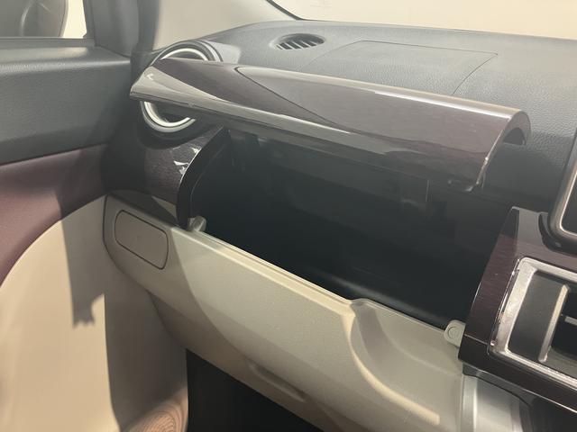 キャストスタイルＧ　ＶＳ　ＳＡIIIプッシュスタート　ベンチシート　オートライト　オートマチックハイビーム　ＬＥＤヘッドライト　フォグランプ　運転席・助手席シートヒーター　アイドリングストップ車　純正ナビ　ナビ連動ドライブレコーダー（愛媛県）の中古車