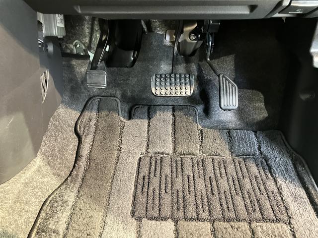 ムーヴキャンバスGメイクアップリミテッド SAIII2WD プッシュスタート アイドリングストップ車 ベンチシート 両側電動スライドドア オートライト LEDヘッドライト純正ナビ パノラマモニター CD DVD Bluetooth ドライブレコーダー(愛媛県)の中古車