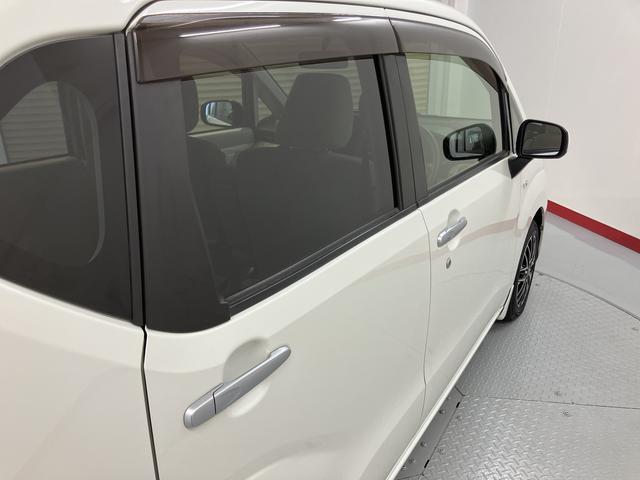 ムーヴL2WD CVT車 CD USB ラジオ アイドリングストップ 社外アルミホイール マニュアルエアコン パワステ パワーウインドウ 電動格納ドアミラー キーレスエントリー(愛媛県)の中古車