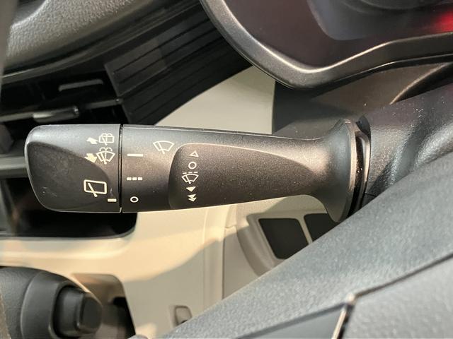 ムーヴL2WD CVT車 CD USB ラジオ アイドリングストップ 社外アルミホイール マニュアルエアコン パワステ パワーウインドウ 電動格納ドアミラー キーレスエントリー(愛媛県)の中古車