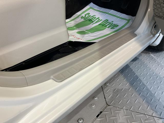 ムーヴL2WD CVT車 CD USB ラジオ アイドリングストップ 社外アルミホイール マニュアルエアコン パワステ パワーウインドウ 電動格納ドアミラー キーレスエントリー(愛媛県)の中古車